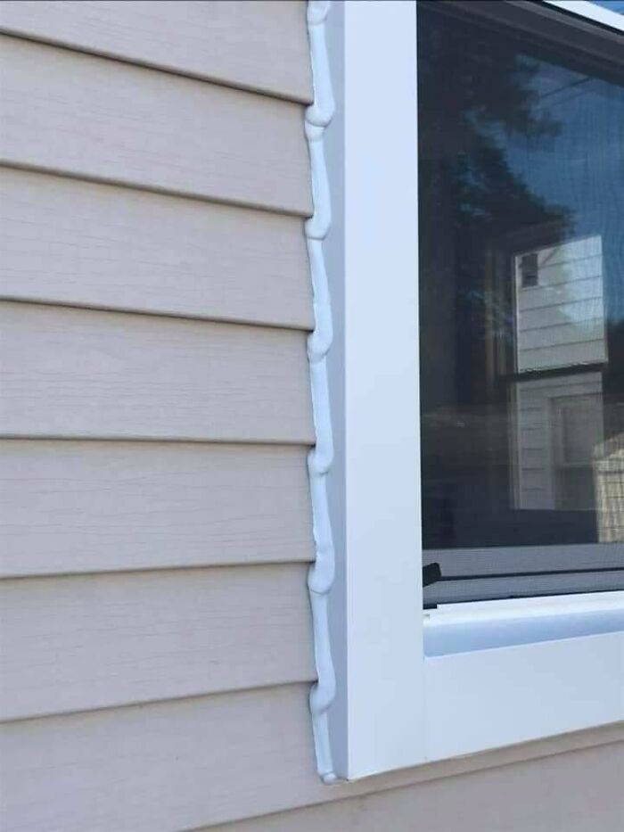 &ldquo;Concrete Overflowed Out Of The Toilet&rdquo;: Home Improvement Fails Ranging From Hilarious To Disastrous