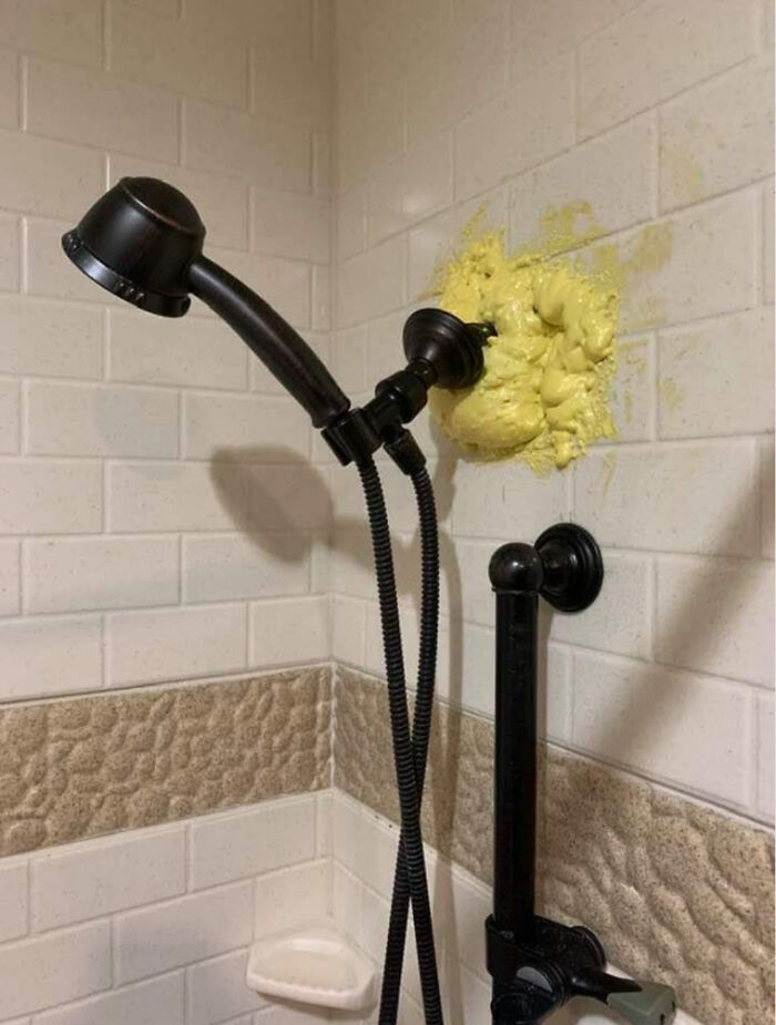 &ldquo;Concrete Overflowed Out Of The Toilet&rdquo;: Home Improvement Fails Ranging From Hilarious To Disastrous