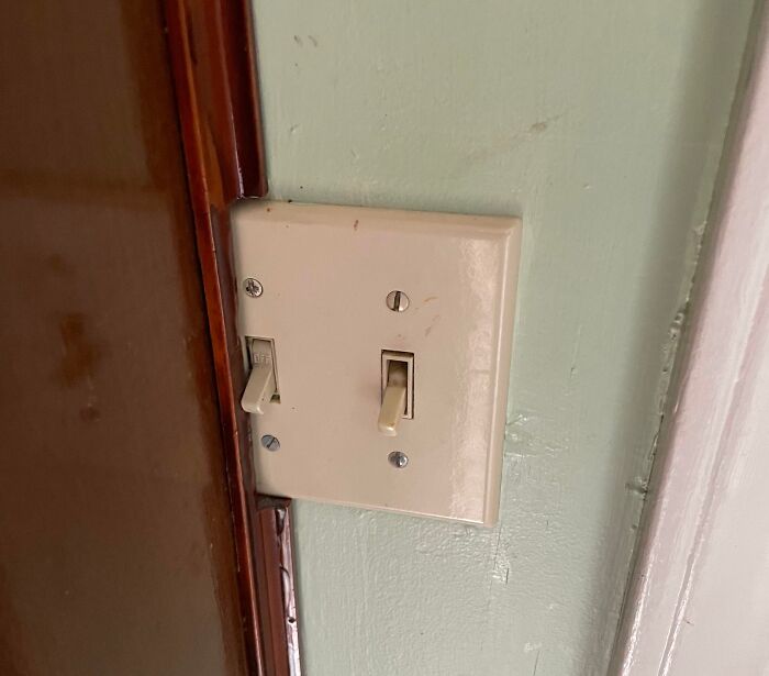 &ldquo;Concrete Overflowed Out Of The Toilet&rdquo;: Home Improvement Fails Ranging From Hilarious To Disastrous