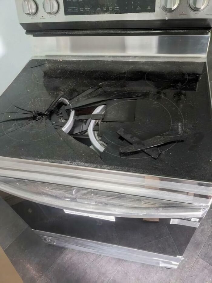 &ldquo;Concrete Overflowed Out Of The Toilet&rdquo;: Home Improvement Fails Ranging From Hilarious To Disastrous