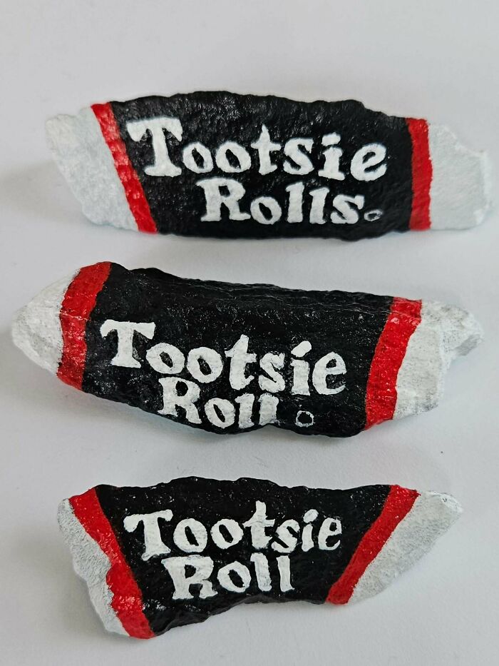 40 Colorful Stone Creations By This Artist That Turn Rocks Into Iconic Foods And Famous Products