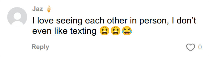 “Textlationships&rdquo;: Are We Replacing Real Intimacy With Constant Messaging?