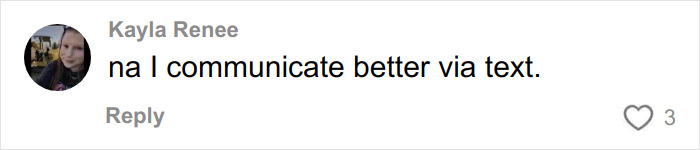 “Textlationships&rdquo;: Are We Replacing Real Intimacy With Constant Messaging?