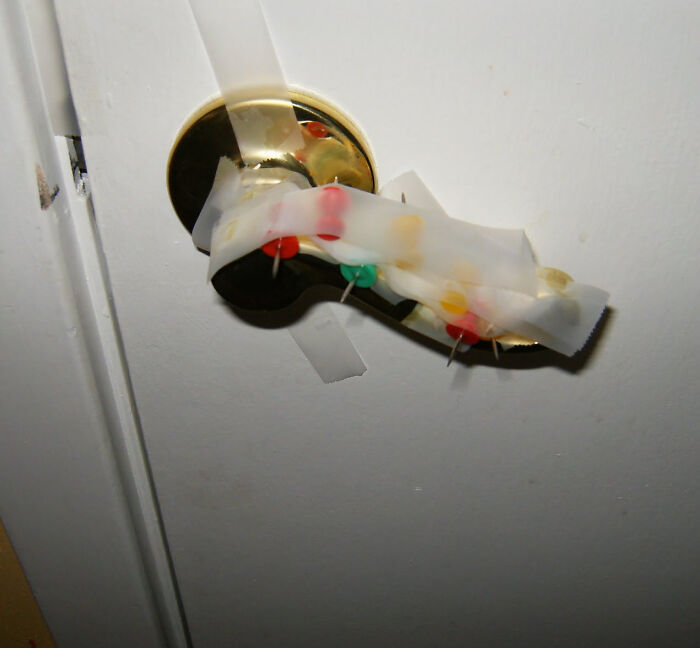 53 Times A Kid Did Something So Dumb And Funny Their Parents Had To Share It (New Pics)