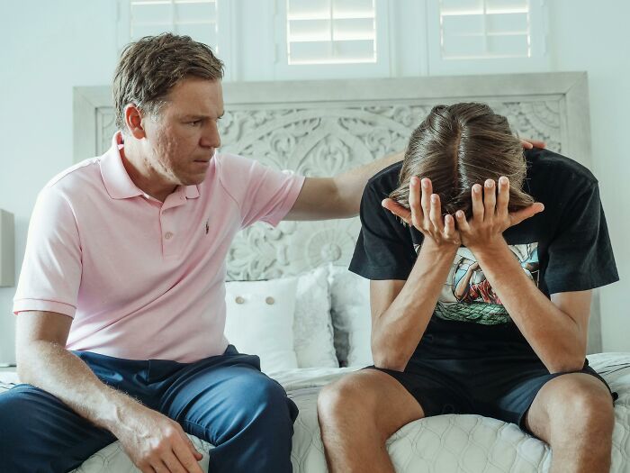 47 Family Secrets Parents Told Their Kids That Shook Them To The Core