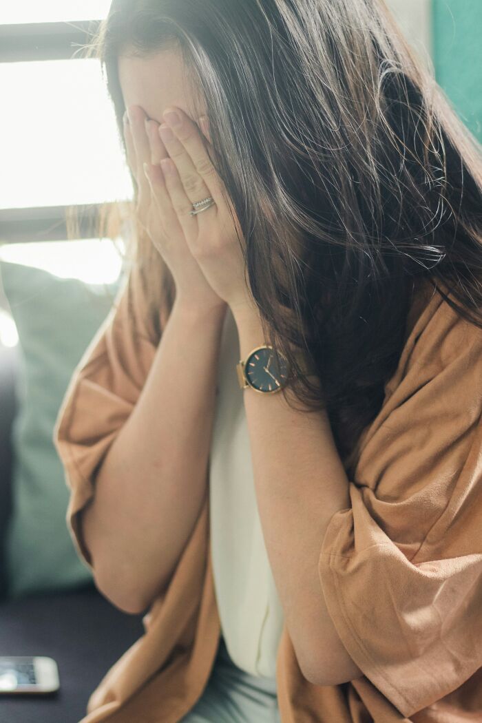47 Family Secrets Parents Told Their Kids That Shook Them To The Core