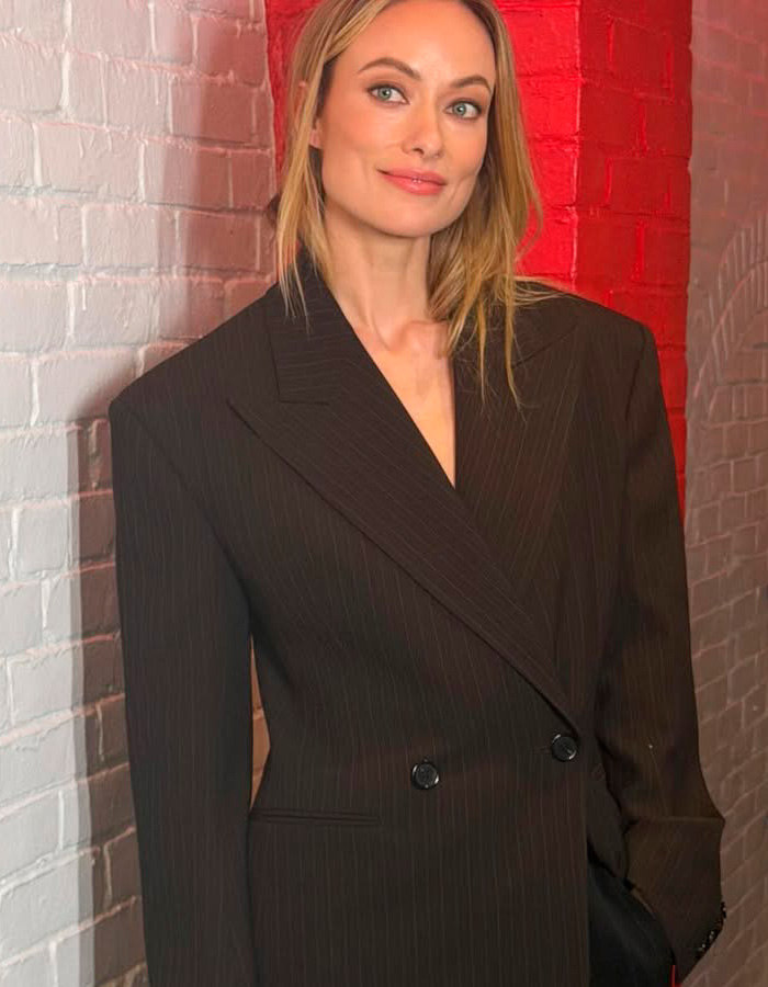 “Could Be Twins”: Olivia Wilde Reacts To ‘Gollum’ Comparisons After Her Red Carpet Look Goes Viral