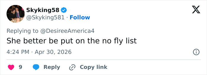 “Entitled” Passenger Forces Plane Back To Gate After Refusing To Hang Up Her Phone Before Takeoff