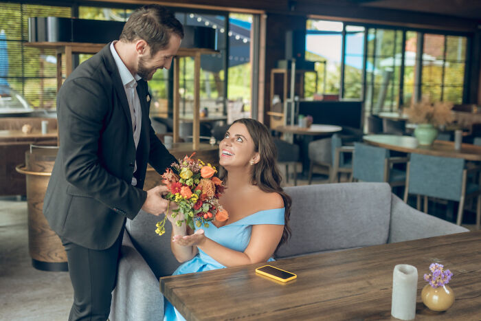 46 Hilarious Engagement Stories That Prove Love Is Equal Parts Romance And Chaos