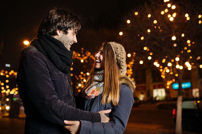 46 Hilarious Engagement Stories That Prove Love Is Equal Parts Romance And Chaos