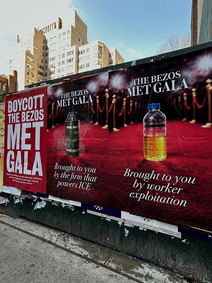 Hilarious Sign Mocking Jeff Bezos Outside Met Gala Hailed As “Iconic”