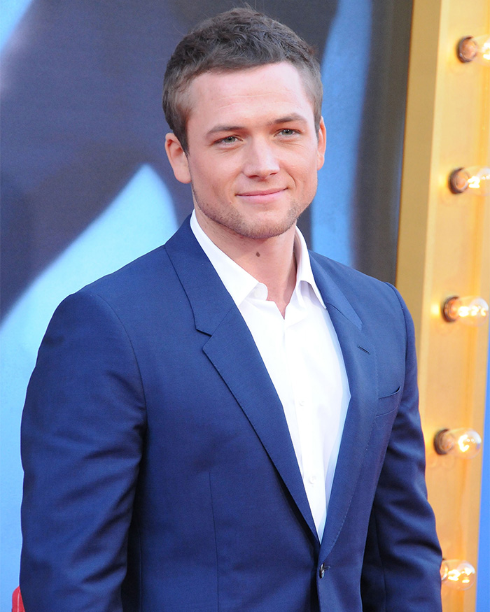 Before-And-After Of Hollywood Star Stuns Fans Who Wonder “Why Men Age Like This”