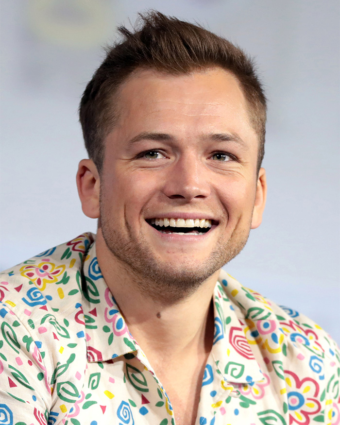 Before-And-After Of Hollywood Star Stuns Fans Who Wonder “Why Men Age Like This”
