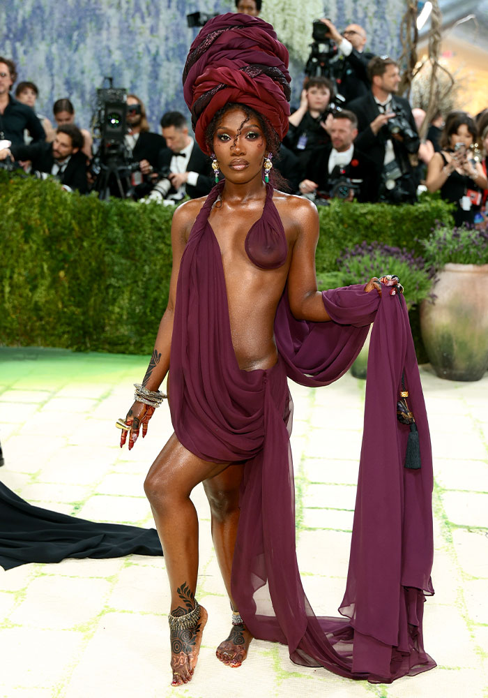 From Weird To Pure Disaster, Here Are The Worst Dressed Stars At Met Gala 2026