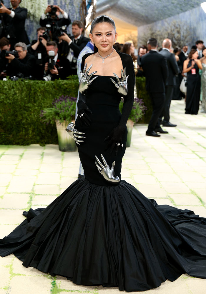 From Weird To Pure Disaster, Here Are The Worst Dressed Stars At Met Gala 2026