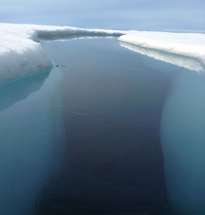 63 Uncomfortable Water Pics That Make You Feel Small In The Worst Way (New Pics)