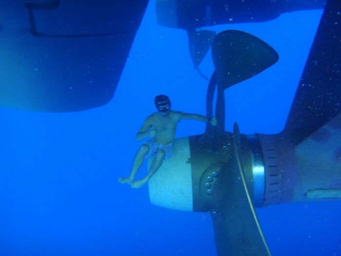 63 Uncomfortable Water Pics That Make You Feel Small In The Worst Way (New Pics)
