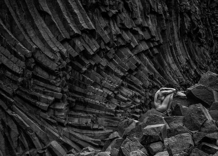 The Artist Gallery Shared 23 Striking Images From Their 2026 Black And White Photography Awards