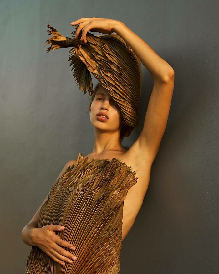 30 Breathtaking Images By This Artist That Show How The Human Body Dissolves Into Nature
