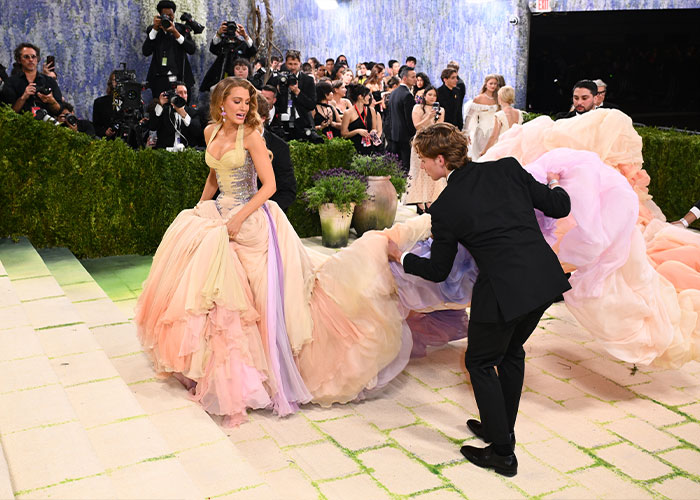 Blake Lively&rsquo;s ‘Diva’ Chaos Exposed As She ‘Snaps’ At Met Gala Staff Demanding Perfection On Carpet