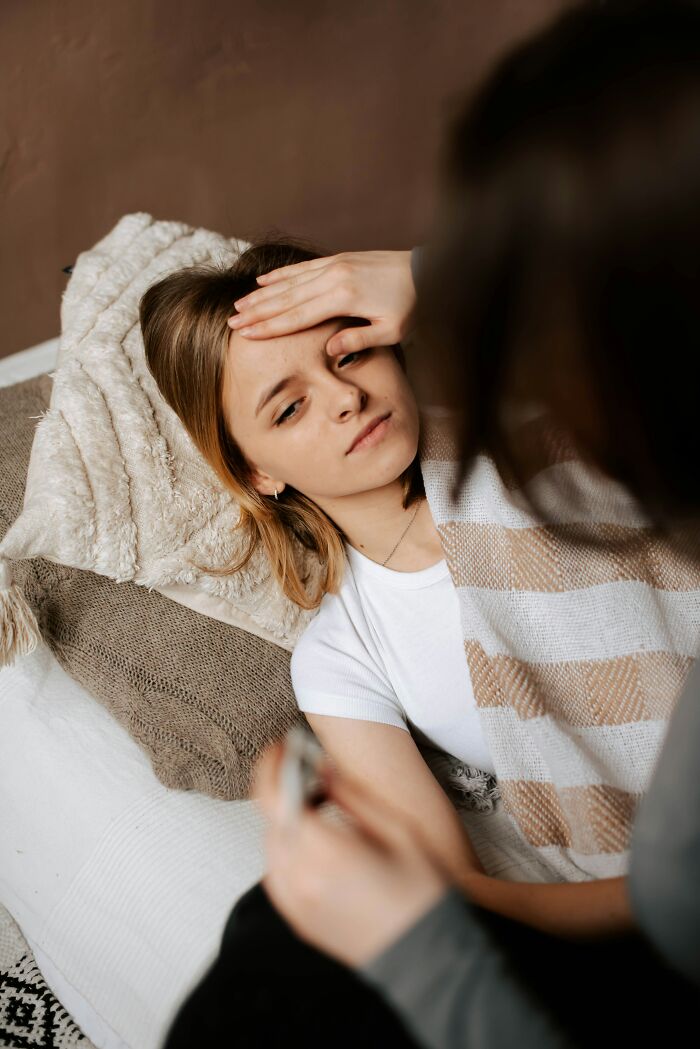 “Routine Cancer Screening”: 57 Medical Professionals Share Which Health Warning Signs Should Trouble You