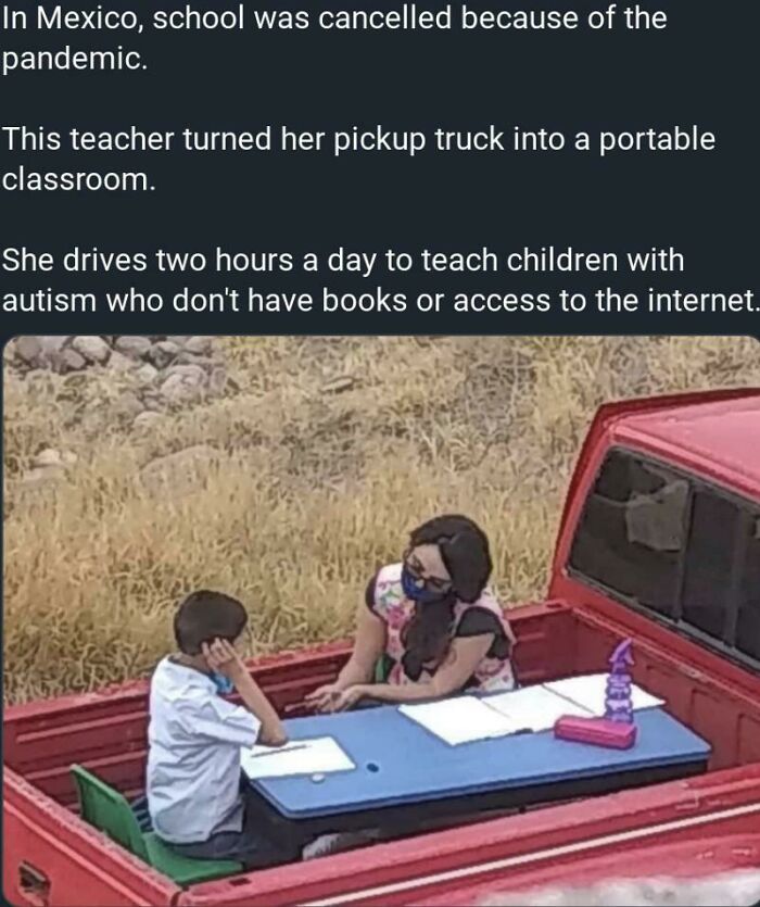 99 Wholesome Pics That Hit Harder Than A Pixar Movie