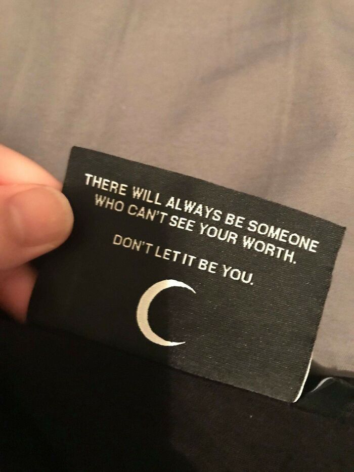99 Wholesome Pics That Hit Harder Than A Pixar Movie