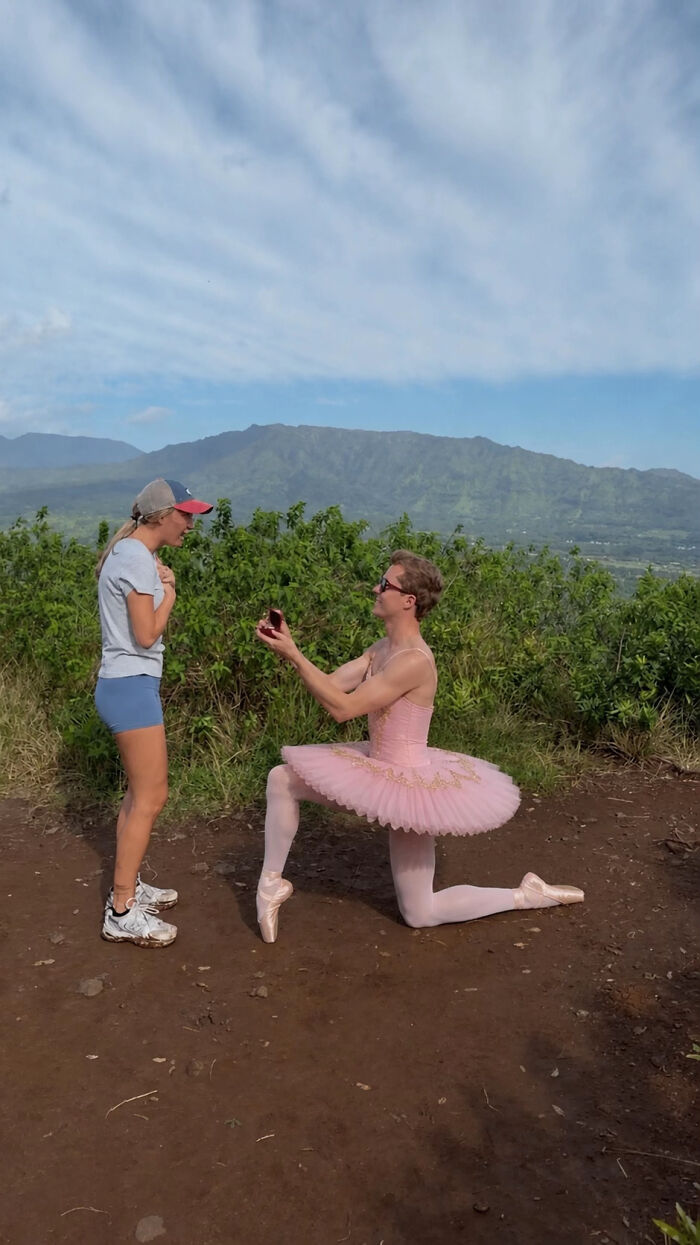 People Saw This Woman&rsquo;s Proposal Pic And Couldn&rsquo;t Resist Making These 42 Hilarious Edits