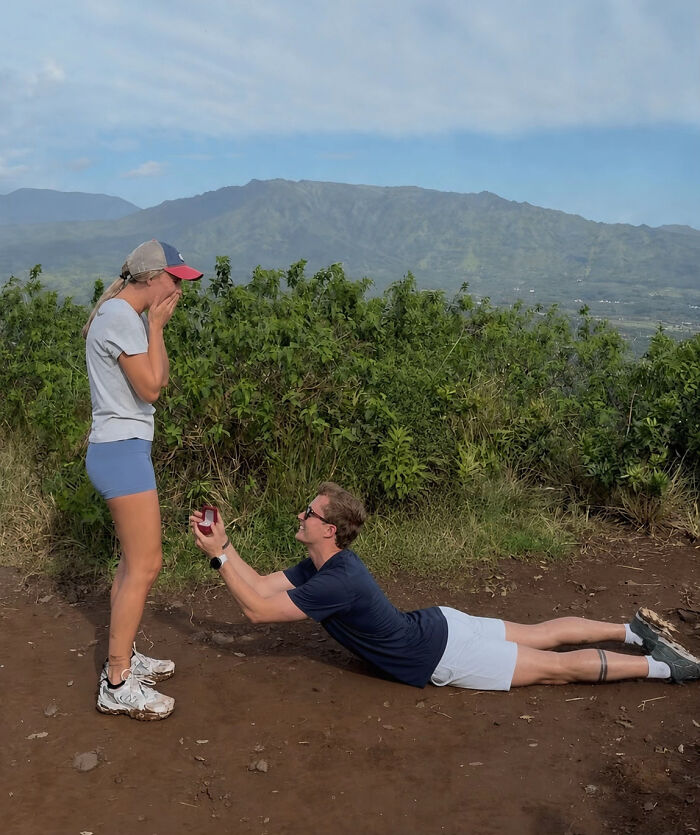 People Saw This Woman&rsquo;s Proposal Pic And Couldn&rsquo;t Resist Making These 42 Hilarious Edits