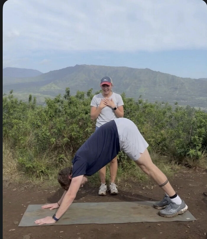 People Saw This Woman&rsquo;s Proposal Pic And Couldn&rsquo;t Resist Making These 42 Hilarious Edits