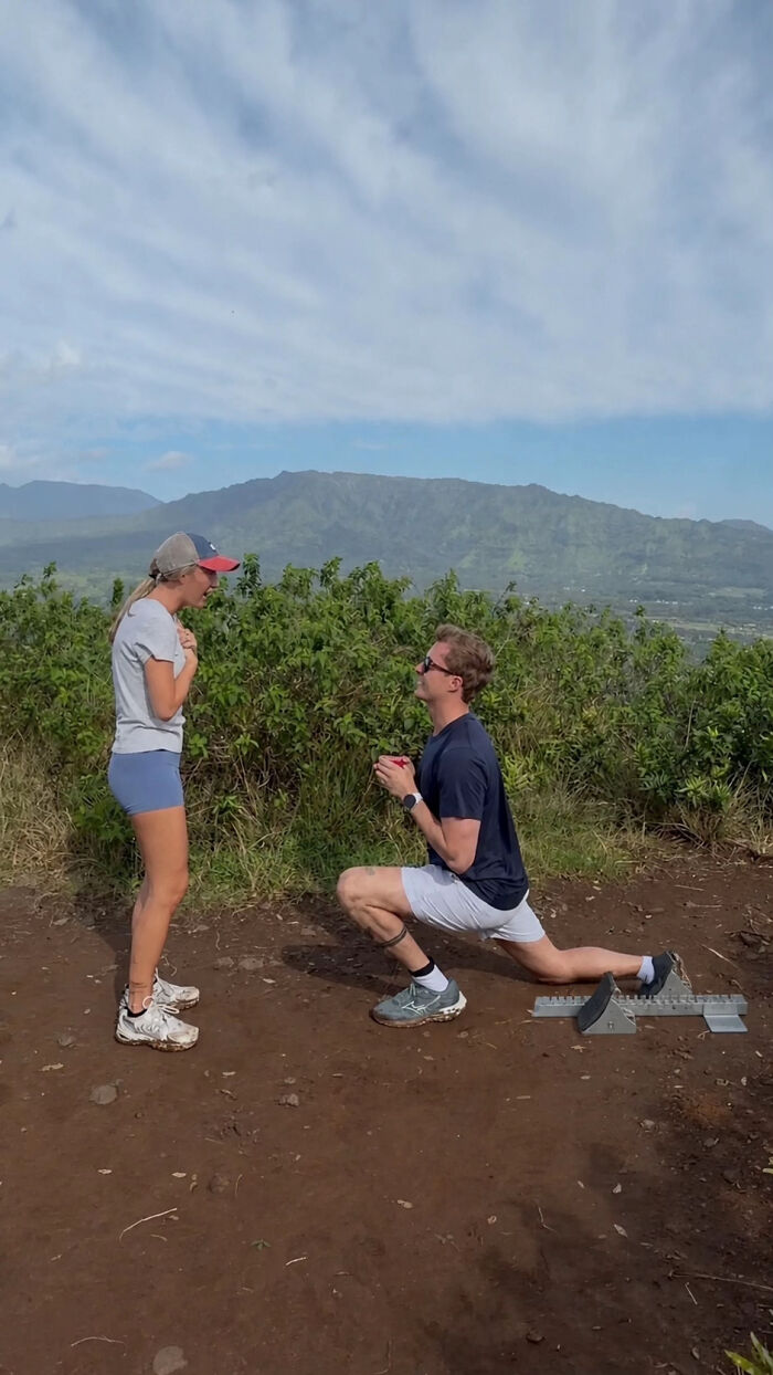 People Saw This Woman&rsquo;s Proposal Pic And Couldn&rsquo;t Resist Making These 42 Hilarious Edits