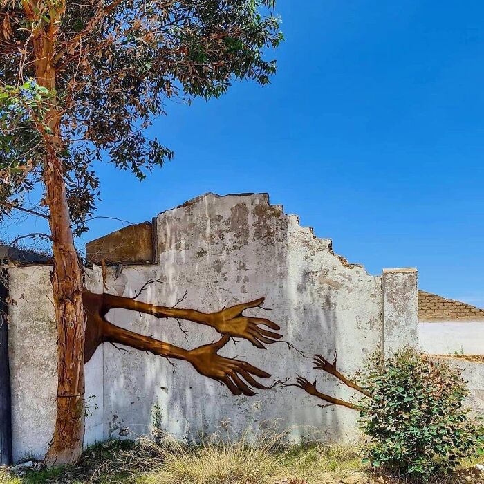 30 &lsquo;Urban Street Art&rsquo; Examples Perfectly Blended With Nature You Might Want To Travel Just To See