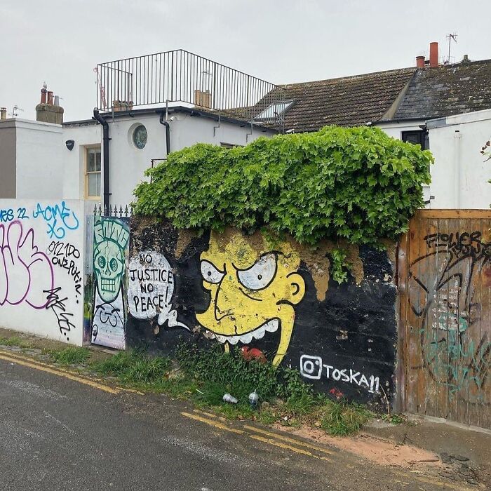 30 &lsquo;Urban Street Art&rsquo; Examples Perfectly Blended With Nature You Might Want To Travel Just To See