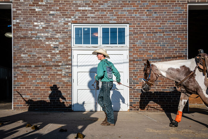 AAP Magazine Announces The 25 Winning Shadow-Themed Photographs