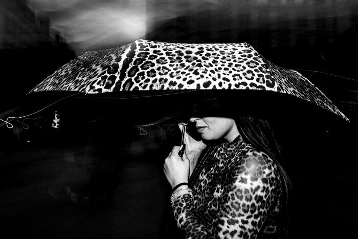 AAP Magazine Announces The 25 Winning Shadow-Themed Photographs