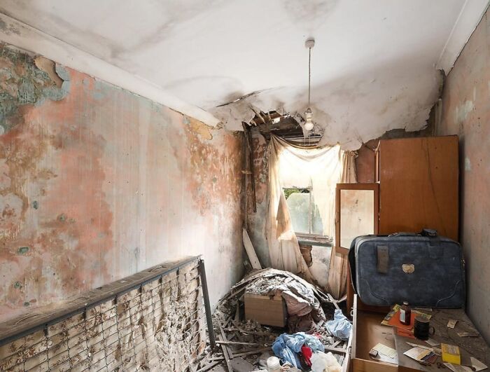 “The Unquestionable Futility Of Existence?”: 79 Of The Wildest Real Estate Listings That Made It To The Market (New Pics)