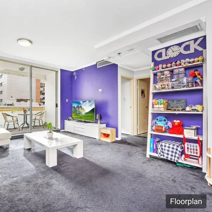 “The Unquestionable Futility Of Existence?”: 79 Of The Wildest Real Estate Listings That Made It To The Market (New Pics)