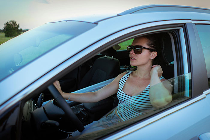 55 Times Drivers Completely Lost Their Minds On The Road, Proving Road Rage Is No Joke