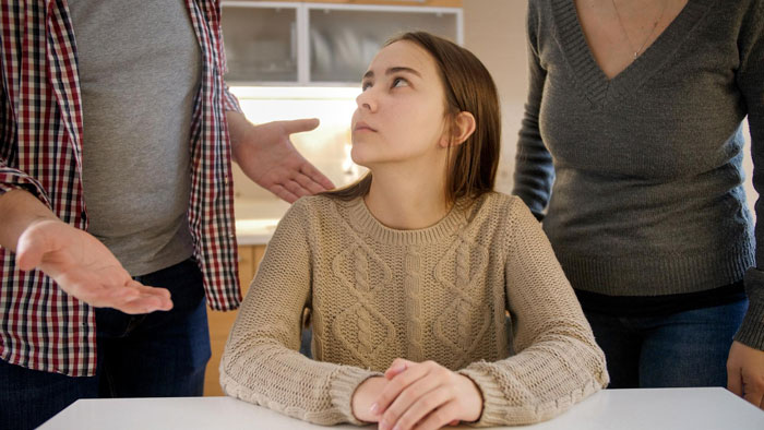 Teen Spends Years Being Ignored By Family For Being “Affair Baby”, Finally Reveals Her Real Feelings