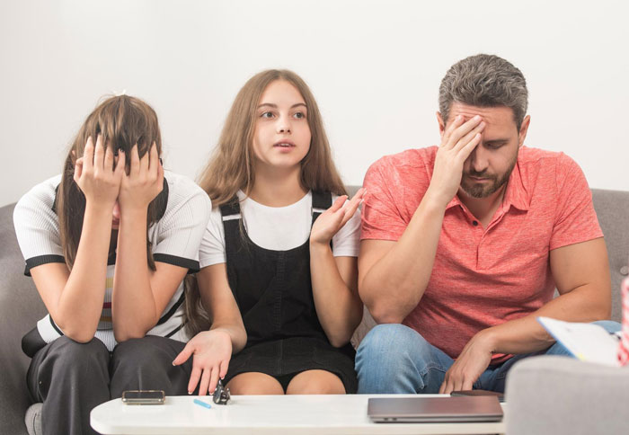 Teen Spends Years Being Ignored By Family For Being “Affair Baby”, Finally Reveals Her Real Feelings