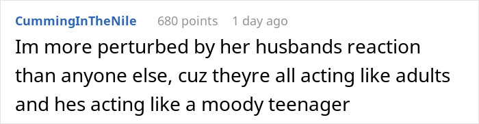 Friendly Work Lunch Turns Awkward After Marriage Reveal, Husband Suspects Hidden Motives Friendly Work Lunch Turns Awkward After Marriage Reveal, Husband Suspects Hidden Motives