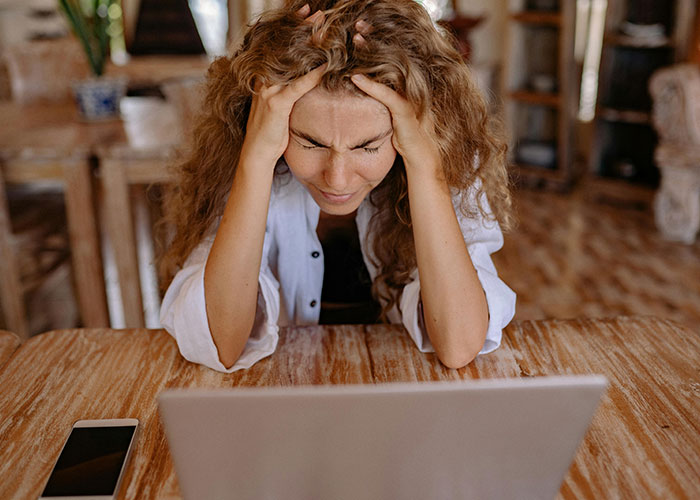 51 Things People Noticed That Indicate To Them The Economy Is Not Heading Towards A Positive Direction 51 Things People Noticed That Indicate To Them The Economy Is Not Heading Towards A Positive Direction
