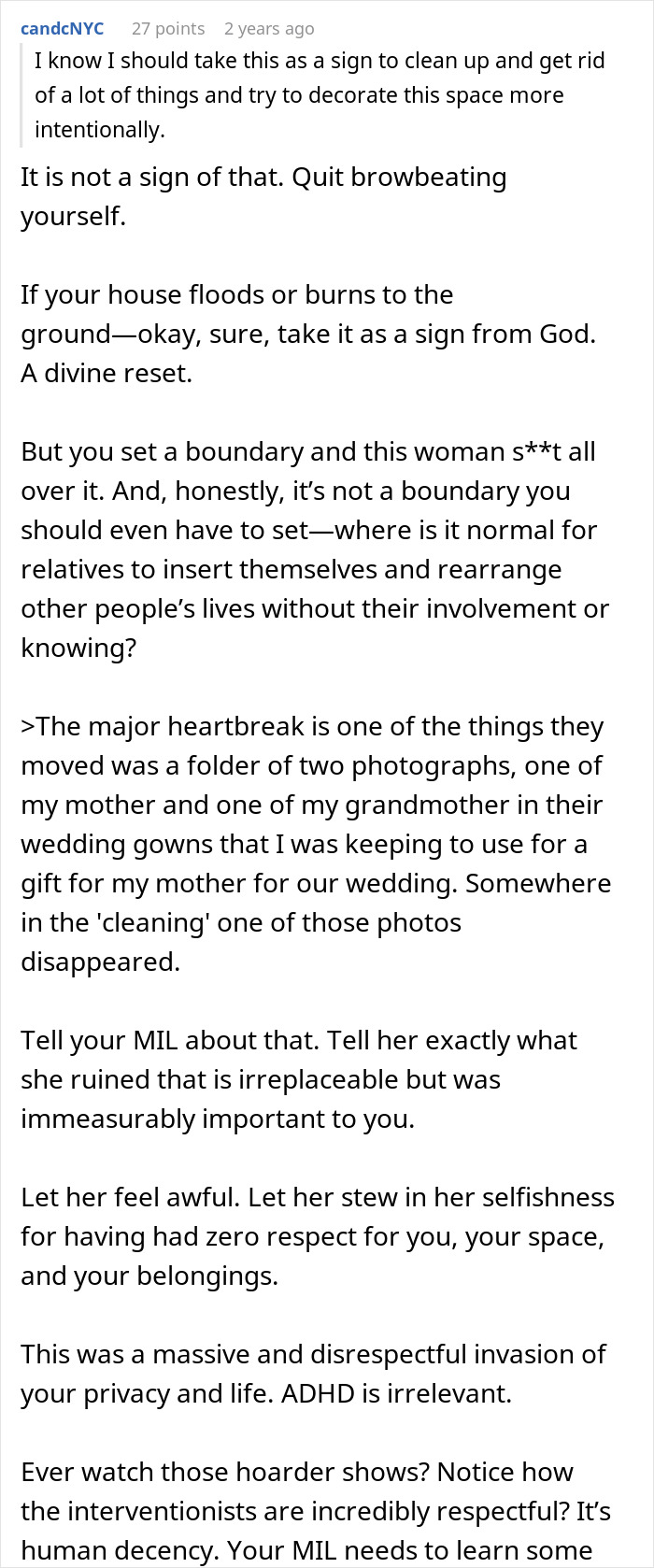 Man Lets Mom Secretly Rearrange House, It Leaves His Wife In Tears, He Realizes He Messed Up Man Lets Mom Secretly Rearrange House, It Leaves His Wife In Tears, He Realizes He Messed Up