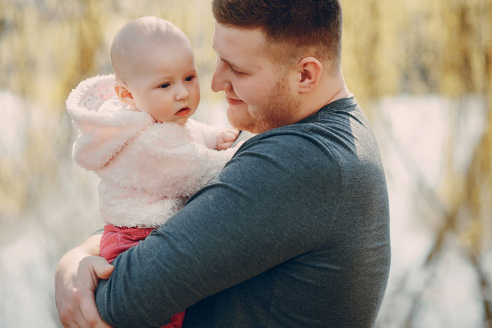 Wife Calls Cops After Seeing Husband Changing Baby’s Diaper And Thinking He’s Being Inappropriate