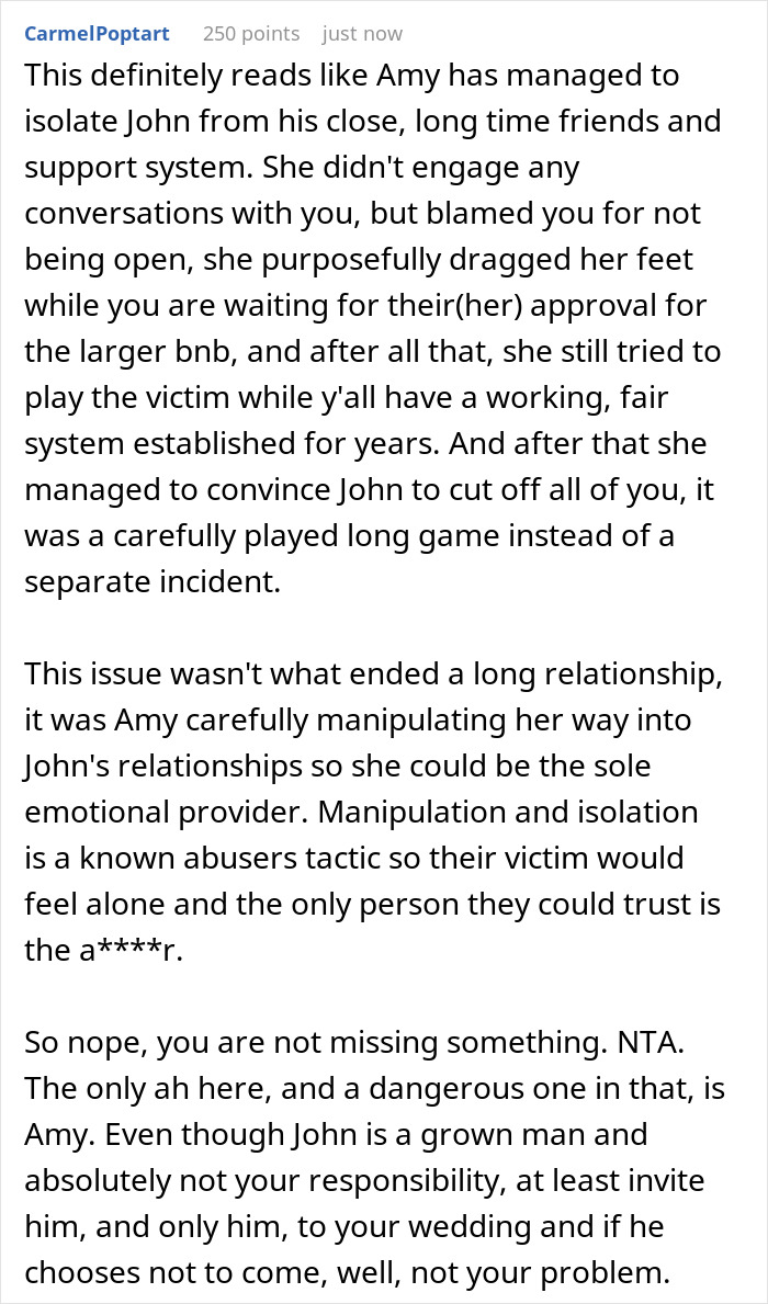 Man Refuses To Give A Separate Room For Friend Just Because His Fiancee Asked,Gets Uninvited From Wedding