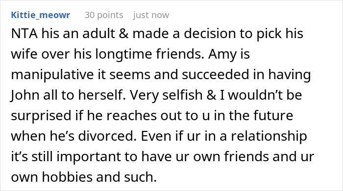 Man Refuses To Give A Separate Room For Friend Just Because His Fiancee Asked,Gets Uninvited From Wedding
