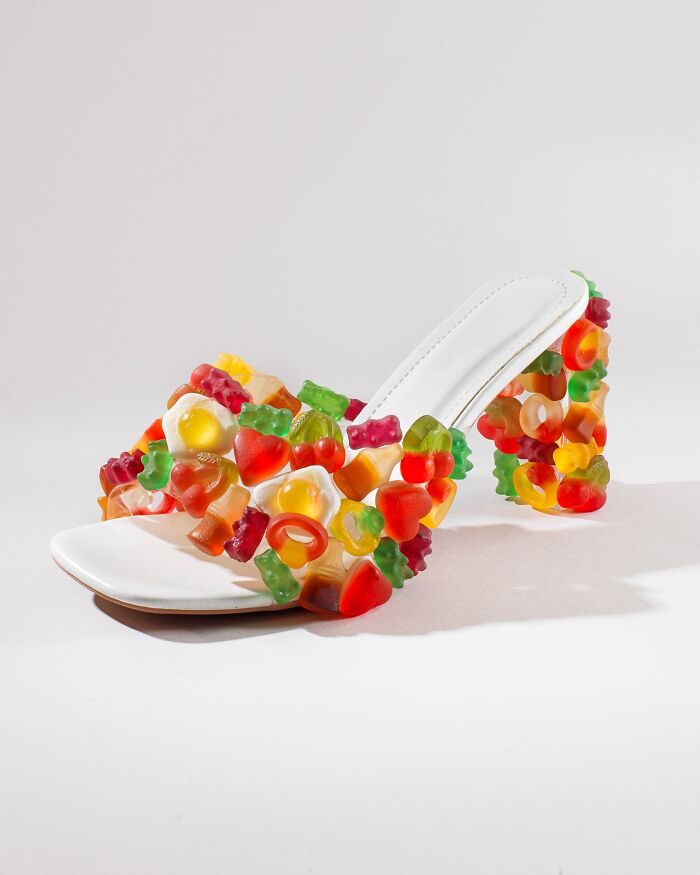 30 Funny And Creative Photos By This Artist That Might Brighten Your Day
