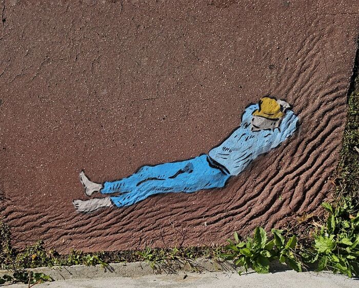 This Artist Turns Cracks And Broken Walls Into Art, 40 Clever Street Interventions By Oakoak (New Pics)