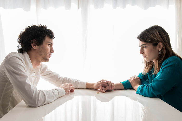 38 Heartbroken People Share The Messiest, Saddest, And Most Unforgettable Breakups Of Their Lives