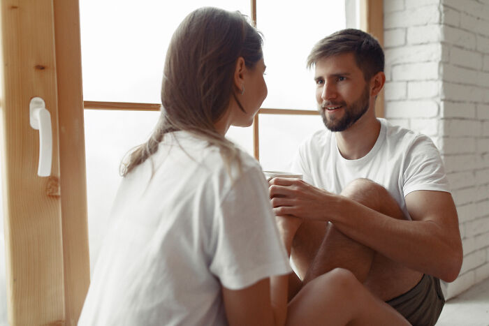 38 Heartbroken People Share The Messiest, Saddest, And Most Unforgettable Breakups Of Their Lives